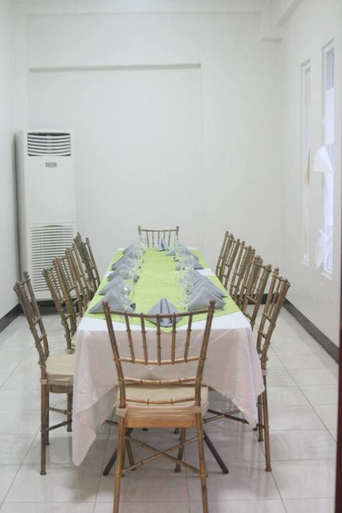 Negrense Suites Bacolod Extérieur photo